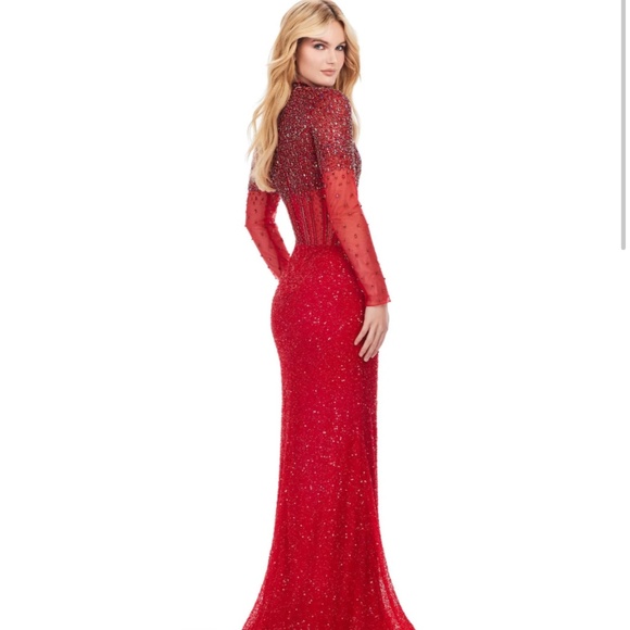 Ashley Lauren Gown size 14 - Picture 2 of 2